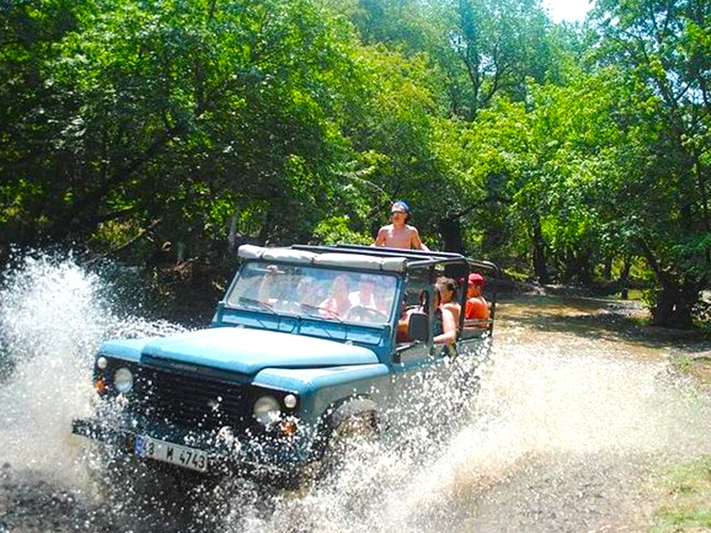 Kemer Jeep Safari