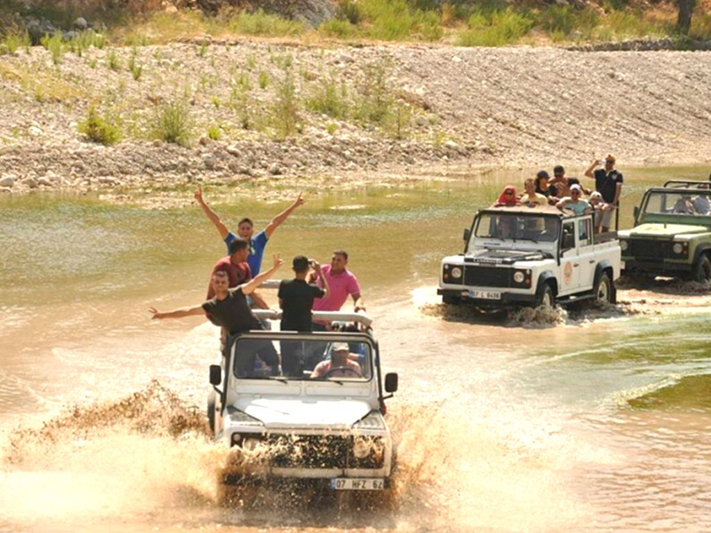 Kemer Jeep Safari