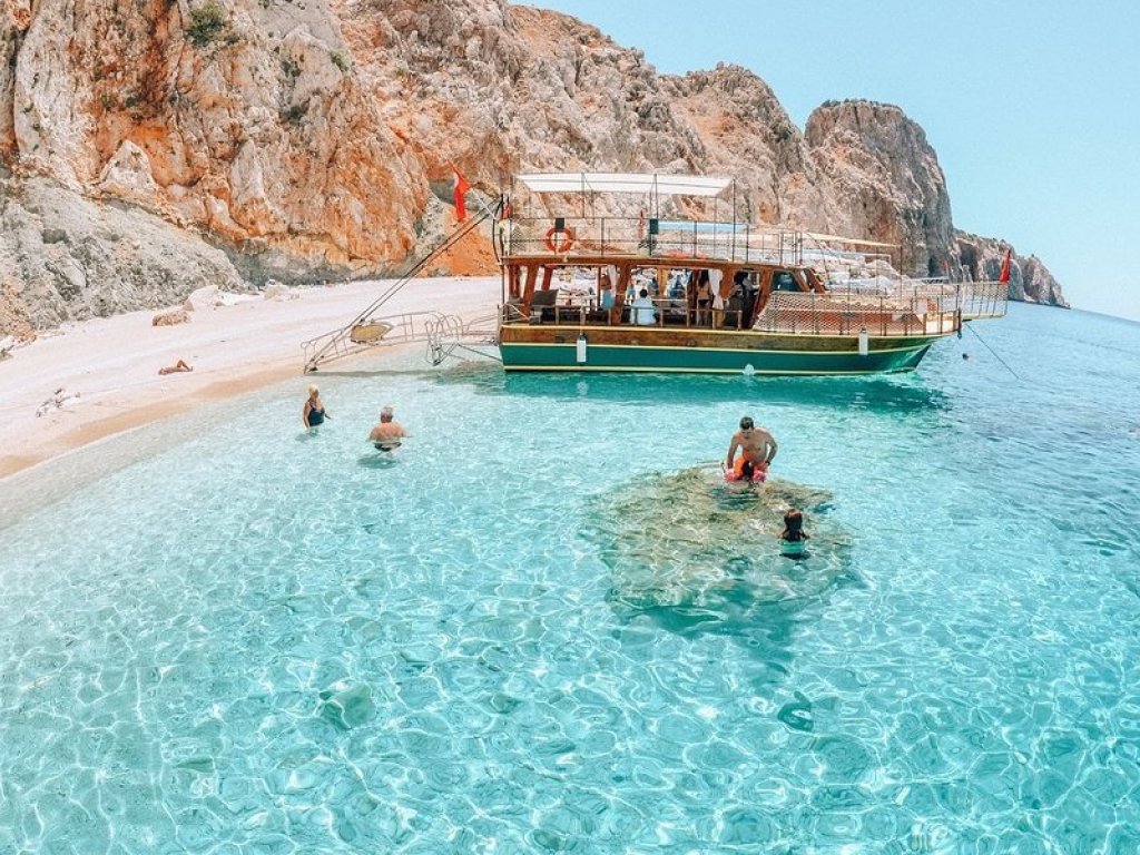 Kemer Suluada Tekne Turu