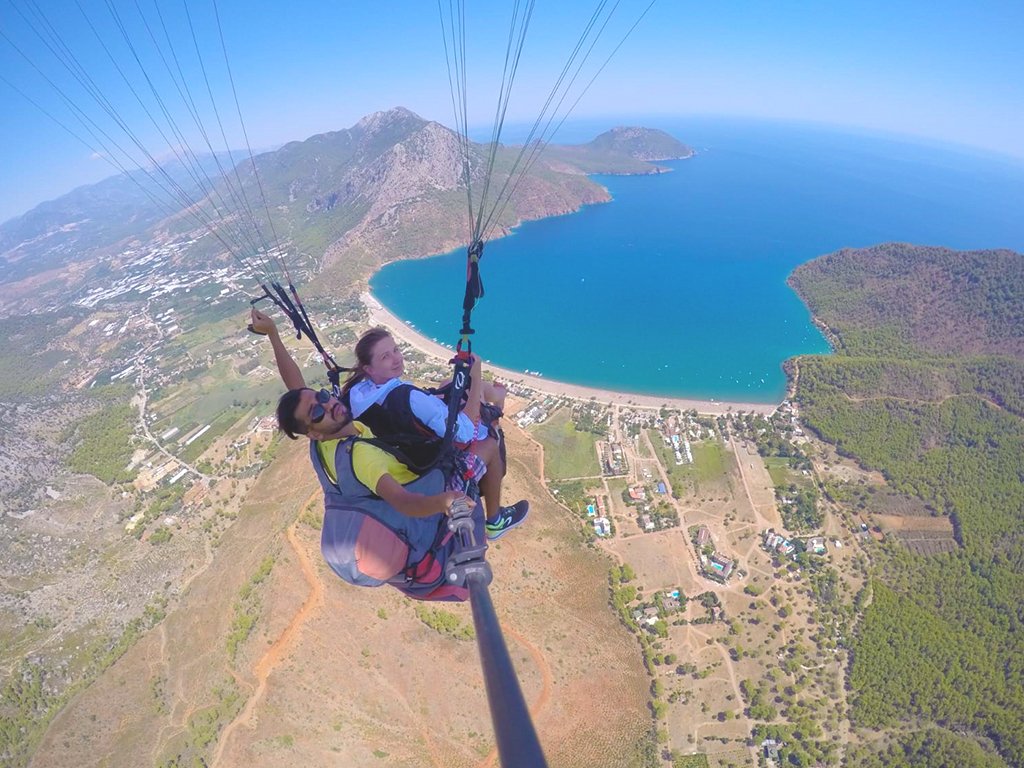 Kemer Yamaç Paraşütü