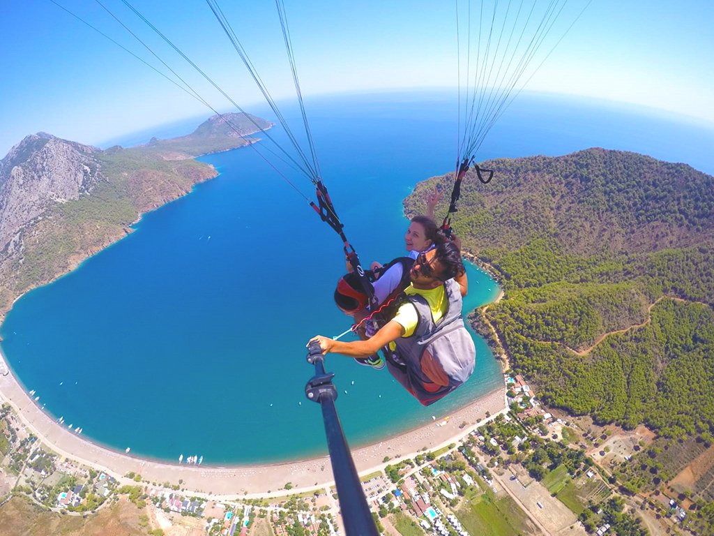 Kemer Yamaç Paraşütü