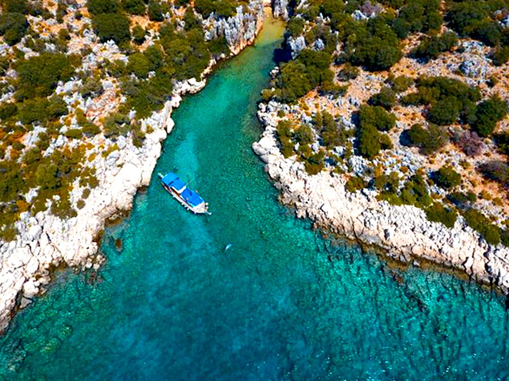 KAŞ KEKOVA TEKNE TURU