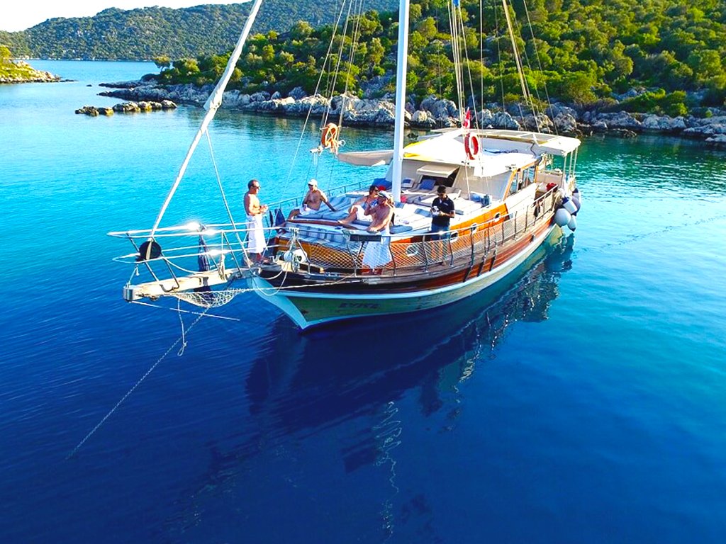 AKÇAY AYVALIK TEKNE TURU