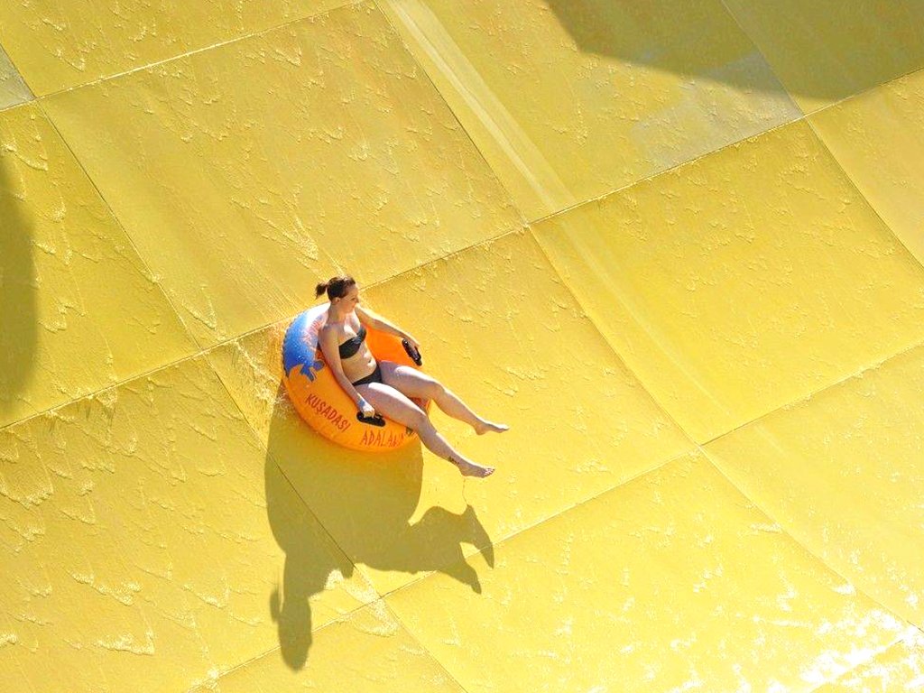 Kuşadası Adaland Aquapark