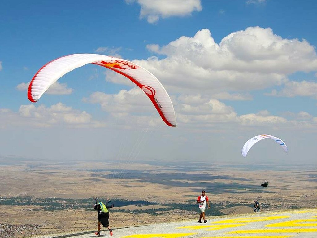 Kapadokya Yamaç Paraşütü