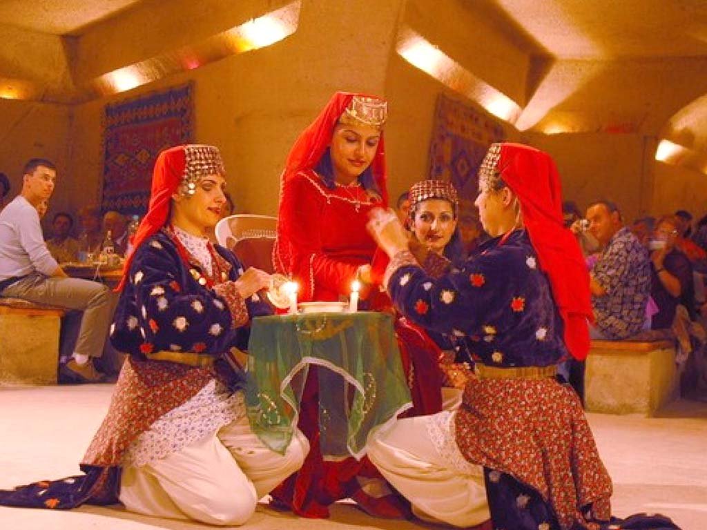Kapadokya Türk Gecesi