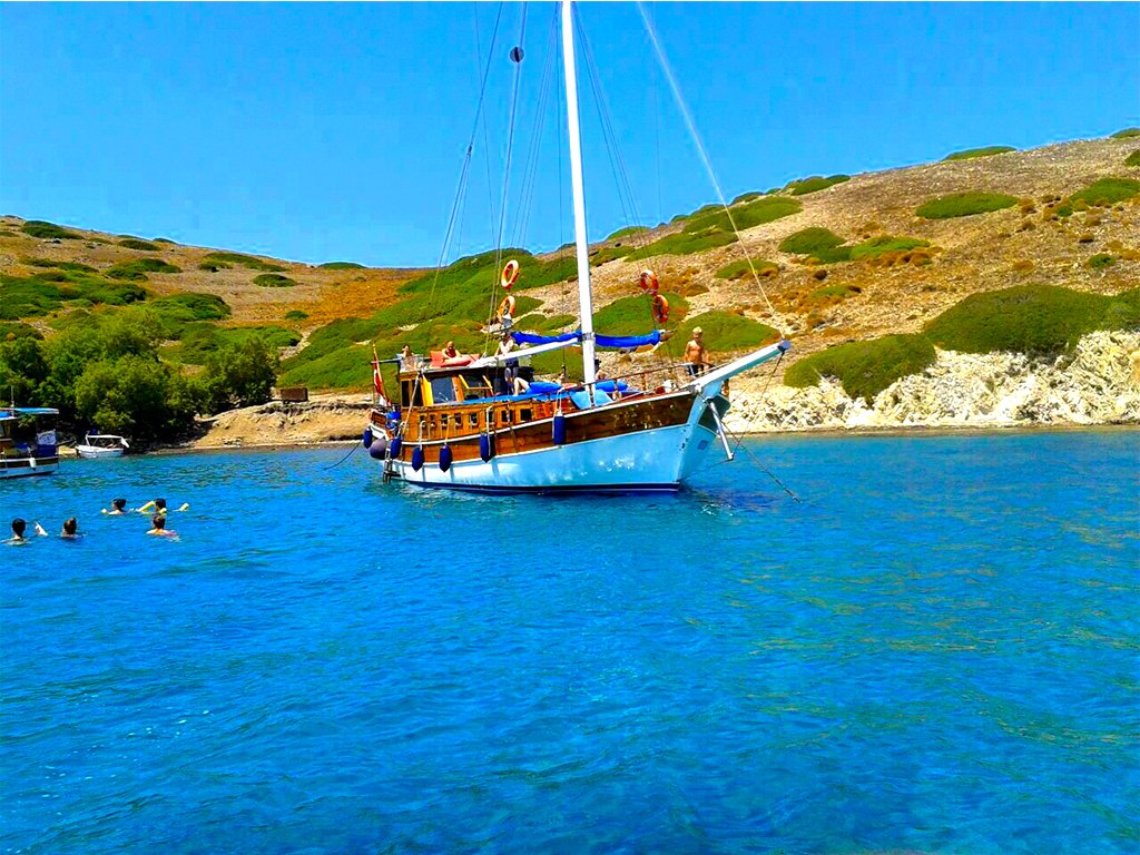 Bodrum Orak Adası Tekne Turu