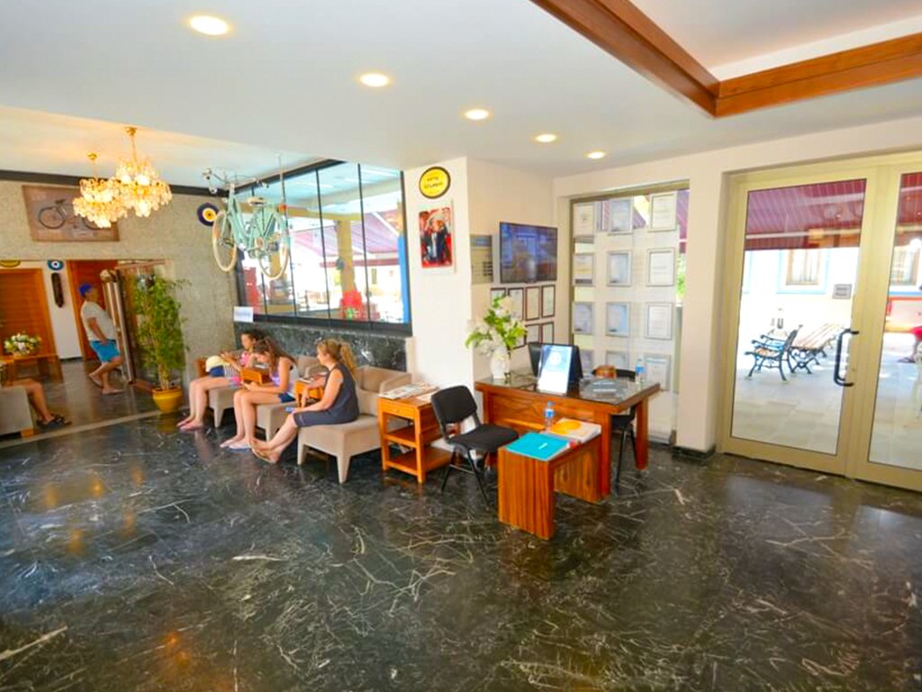 İstanköy Otel - Bodrum (Oda & Kahvaltı)