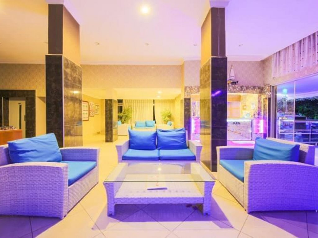 Moda Beach