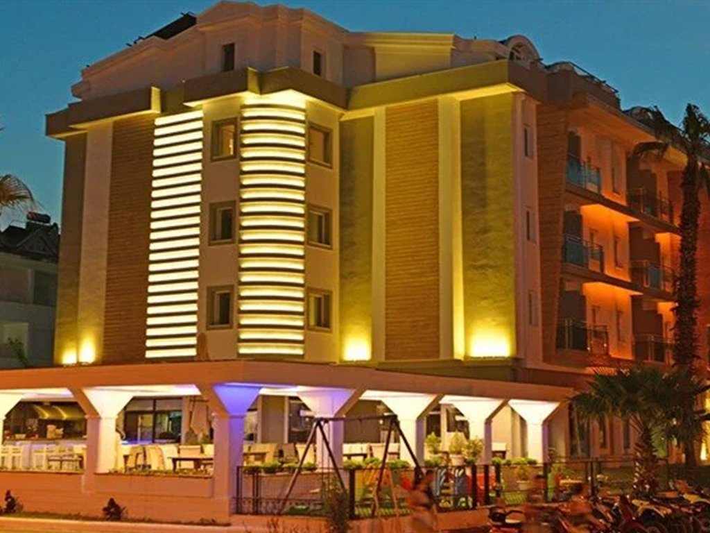 ARYES DELUXE HOTEL