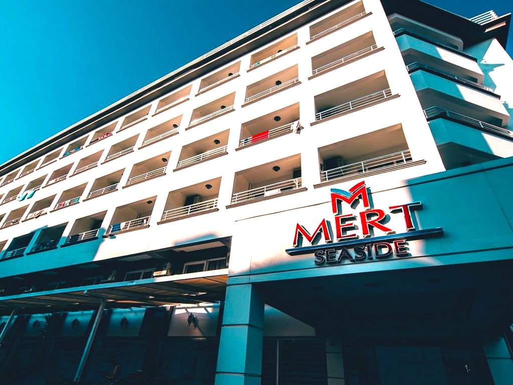 Mert SeaSide Otel (Herşey Dahil)