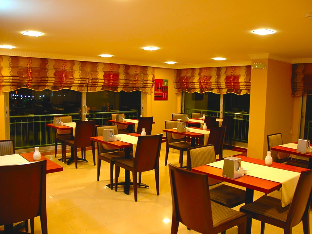 Alkan Otel