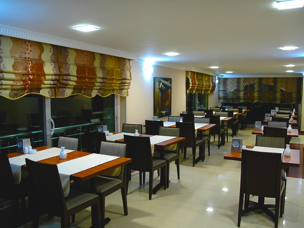 Alkan Otel